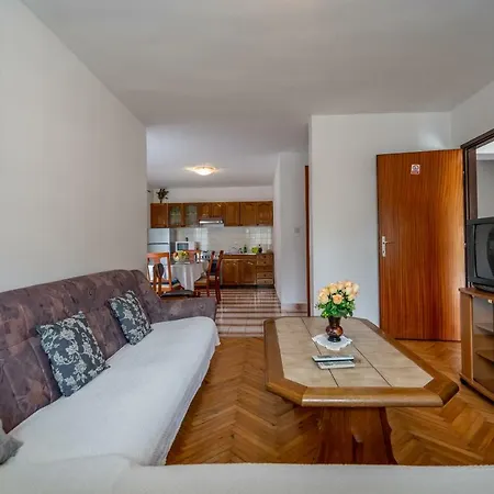 Apartment Matija *