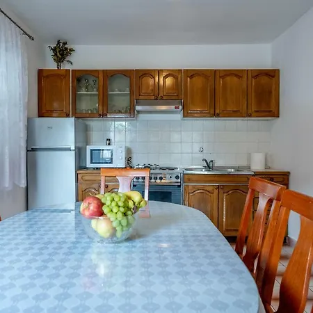 Apartment Matija *